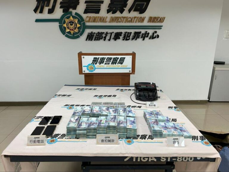 Read more about the article 影/假冒金管會印信騙稅！詐團狠詐9人「千萬錢磚」塞保險櫃